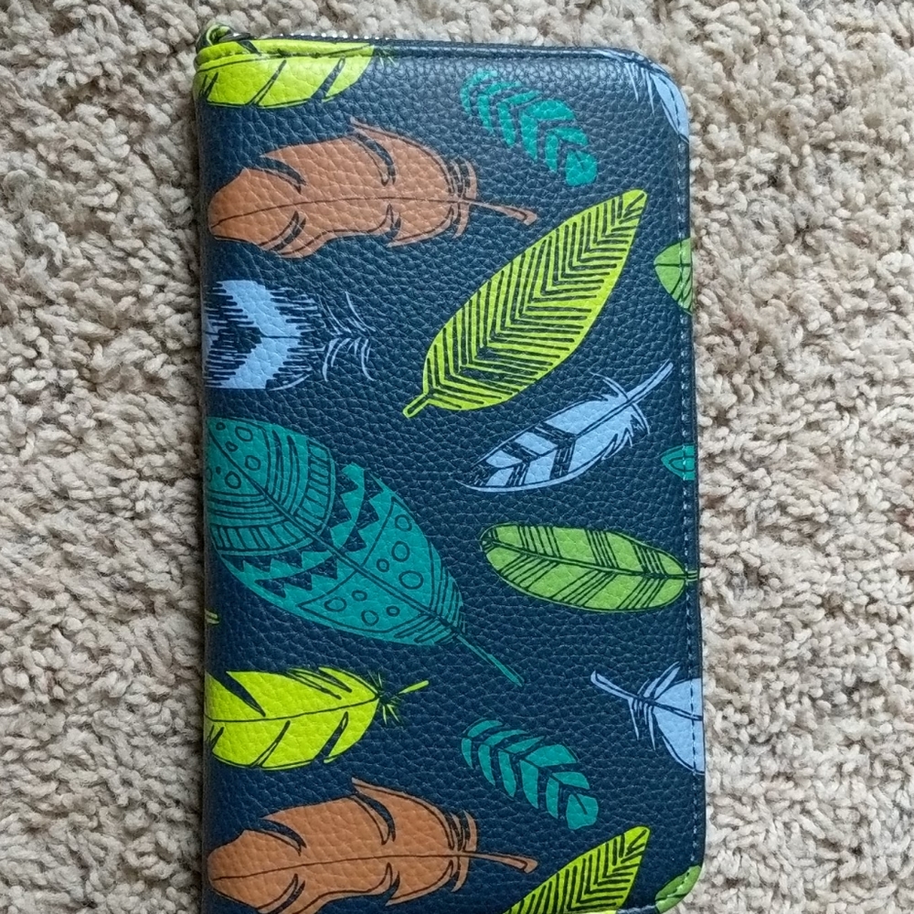 Thirty-One clutch